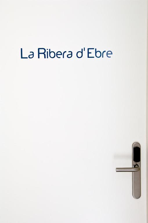 Hostal La Creu Mora d'Ebre Phòng bức ảnh