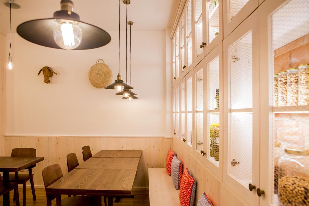 Hostal La Creu Mora d'Ebre Ngoại thất bức ảnh
